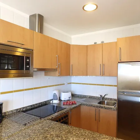 Apartamento Oeste 405 Apartment *